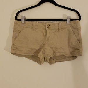 American Eagle khaki shorts